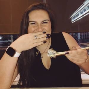 Meet your Posher, Kelly